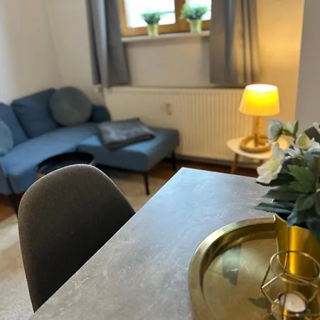 Hafenkante - Monteur- & Gratis Wlan Mit Parkplatz