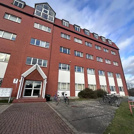 Hafenkante - Monteur- & Gratis Wlan Mit Parkplatz *