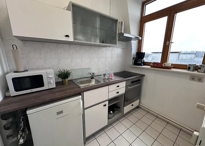 Hafenkante - Monteur- & Gratis Wlan Mit Parkplatz Rostock